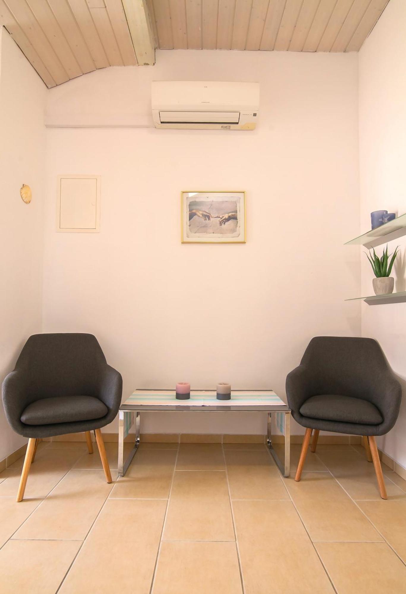 Helvetia Sunny Apartments 波尔 外观 照片