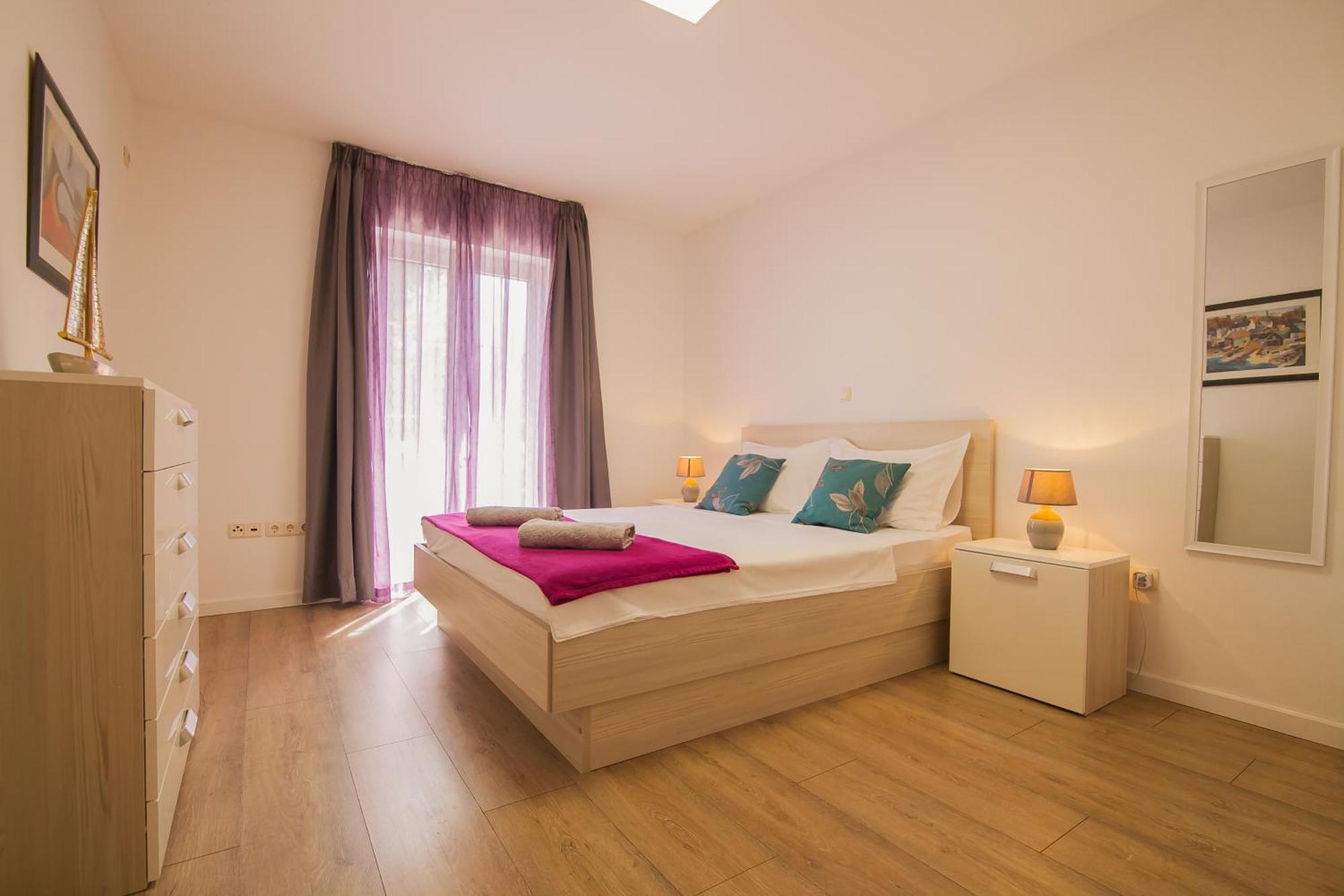 Helvetia Sunny Apartments 波尔 外观 照片