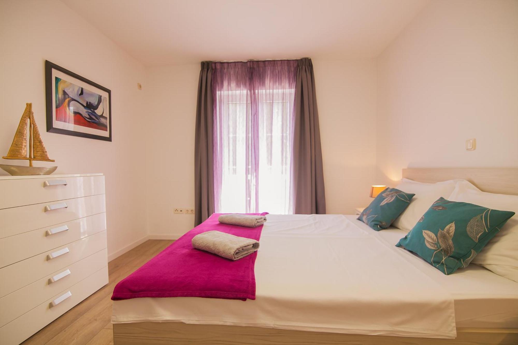 Helvetia Sunny Apartments 波尔 外观 照片