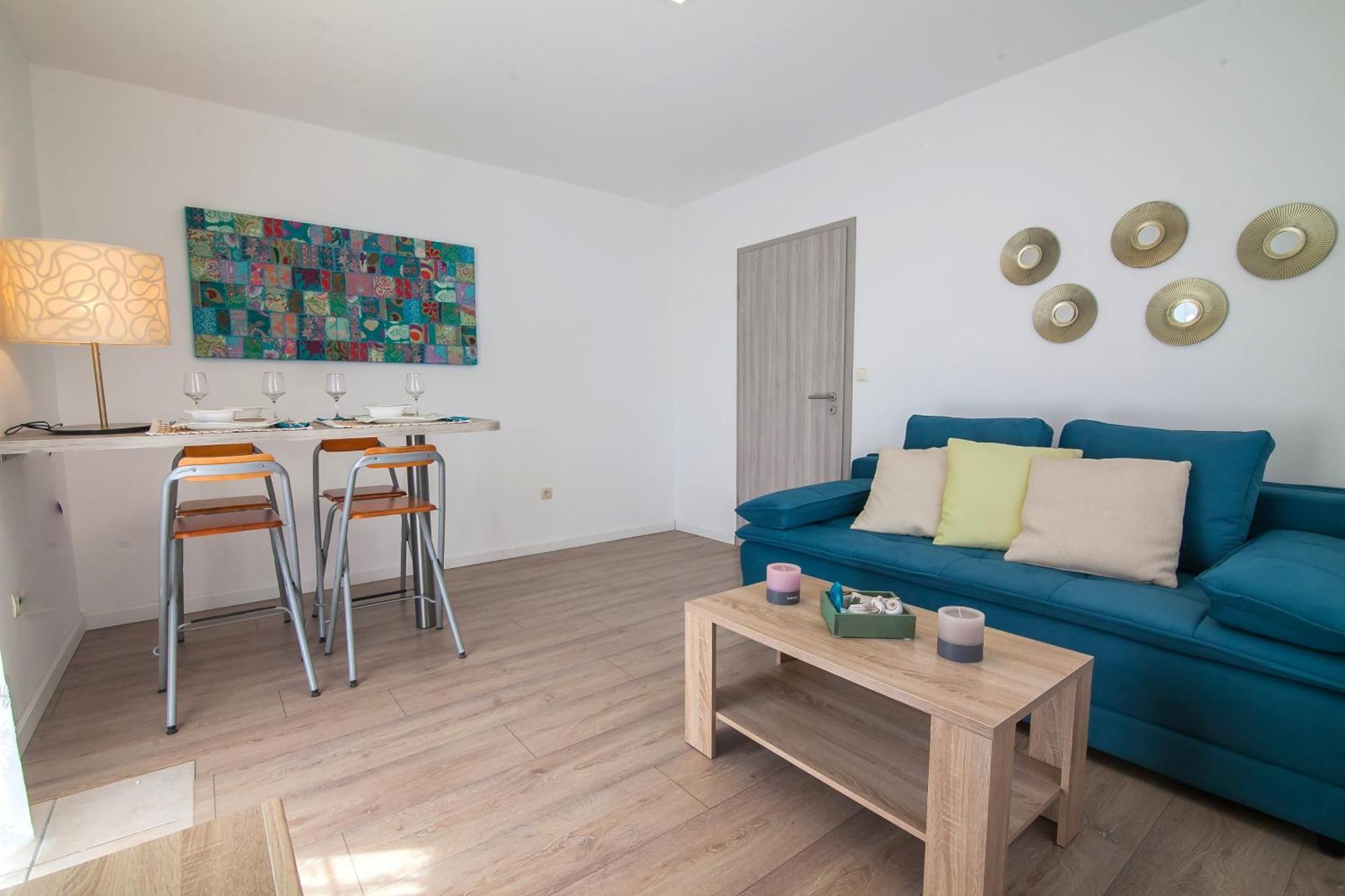 Helvetia Sunny Apartments 波尔 外观 照片