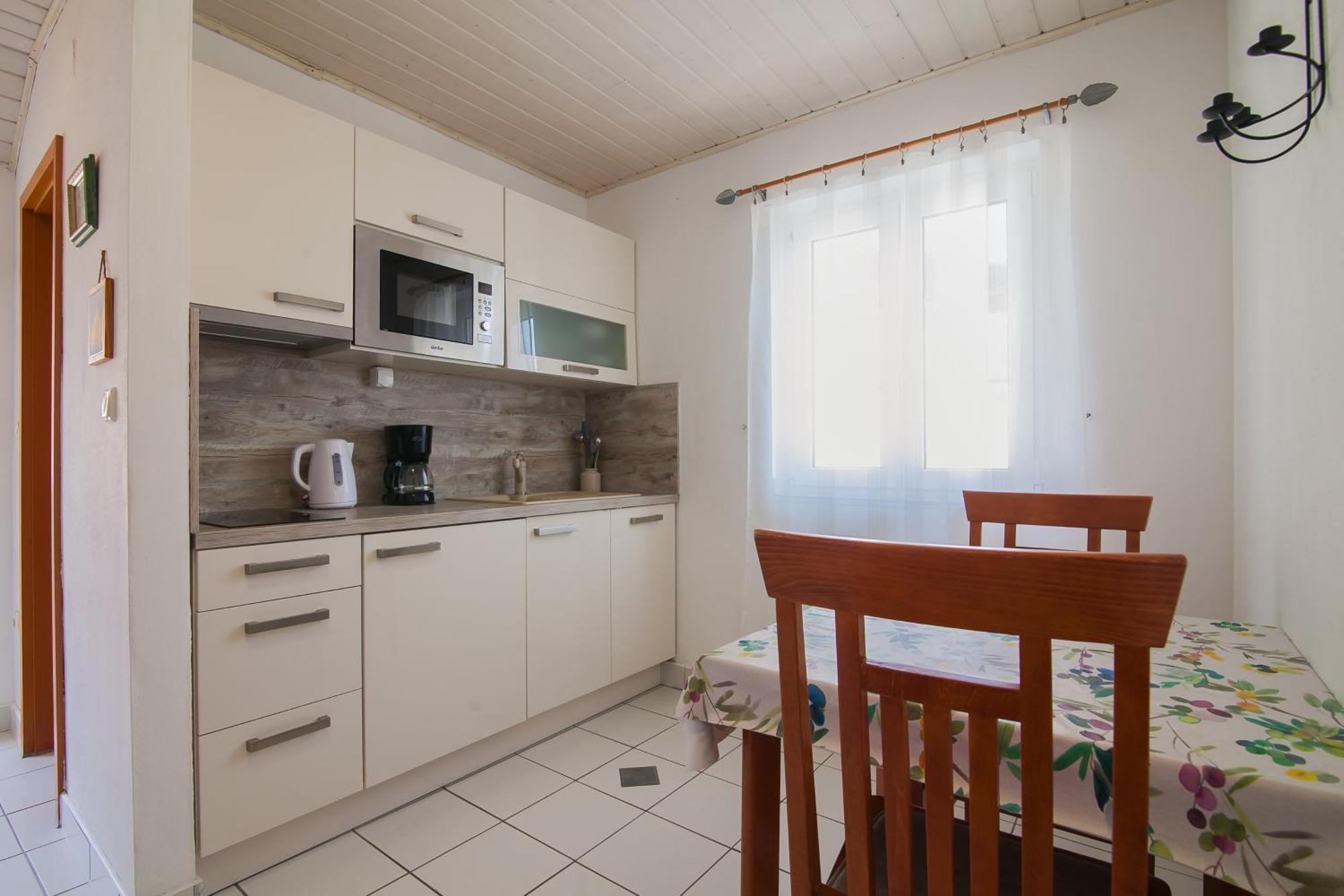 Helvetia Sunny Apartments 波尔 外观 照片
